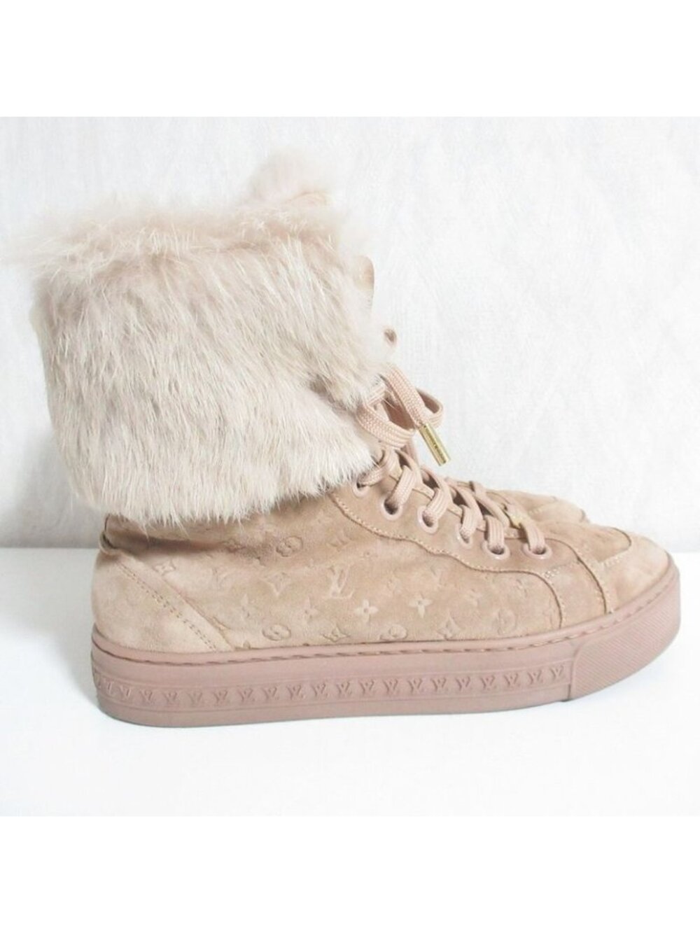 Louis Vuitton Monogram Embossed Suede High Cut Shearling Sneakers 35 Pink Beige - Picture 2 of 10